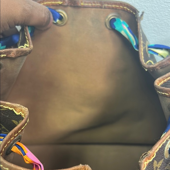Louis Vuitton Brown Monogram Shoulder Bag with Colorful Accent - Picture 7 of 7